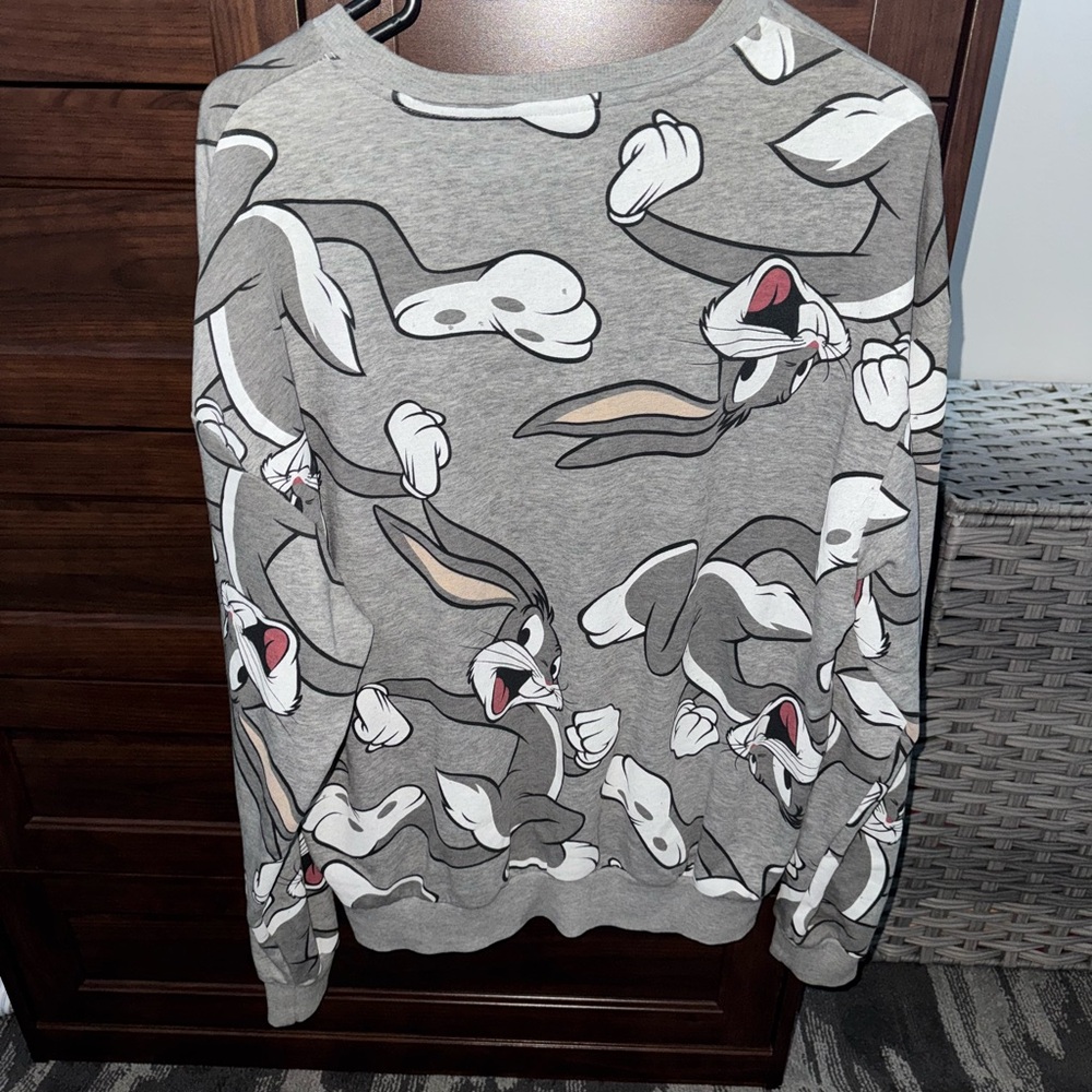Gray Bugs Bunny Men's Sweater